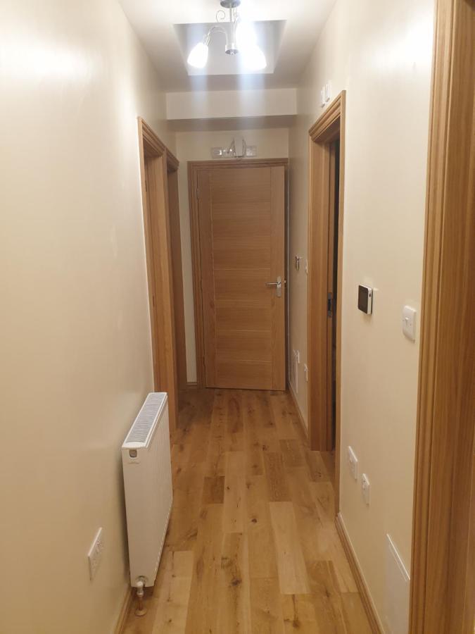 London Luxury 3 Bedroom 2 Bathrooms Flat 1 Min To Redbridge Station Free Parking & Wifi Wanstead Zewnętrze zdjęcie